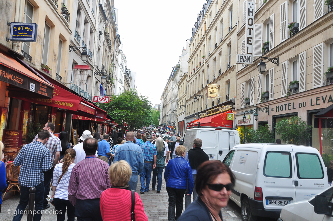 City Walk Sightseeing: Latin Quarter and more